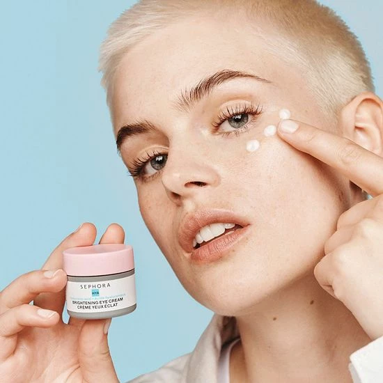 SEPHORA COLLECTION Brightening Eye Cream With Caffeine And Hyaluronic Acid 7 SEPHORA COLLECTION Brightening Eye Cream With Caffeine And Hyaluronic Acid - Image 5